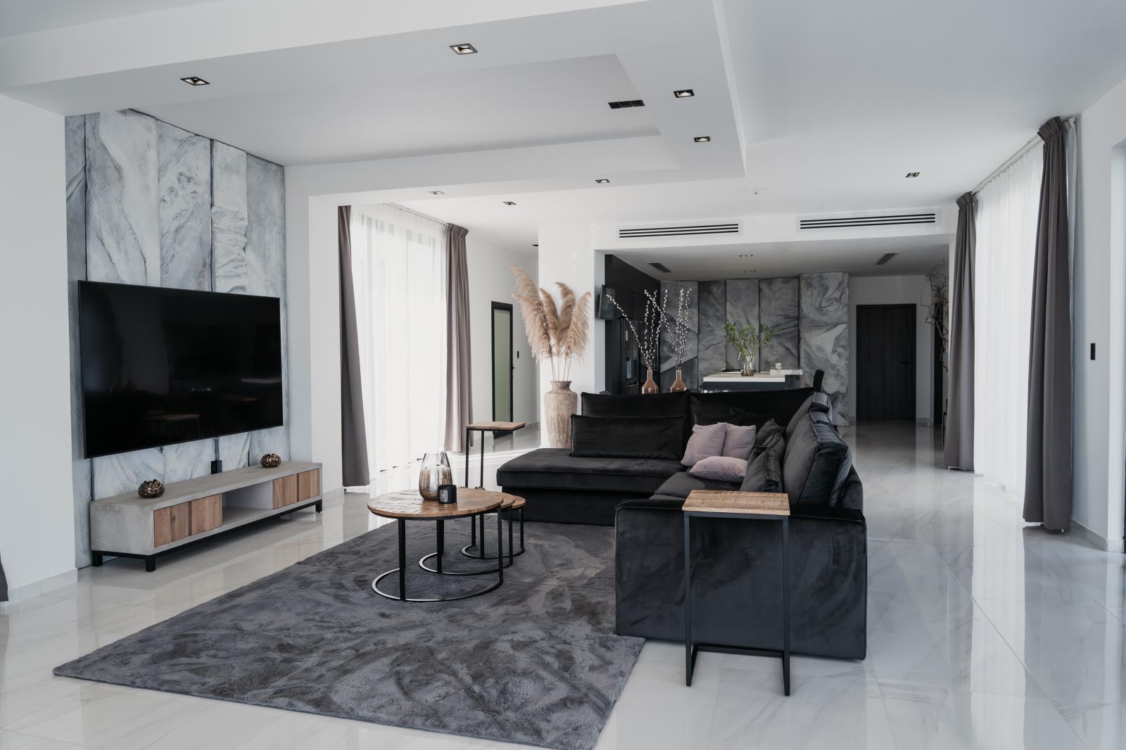 Arcton is not a traditional agency